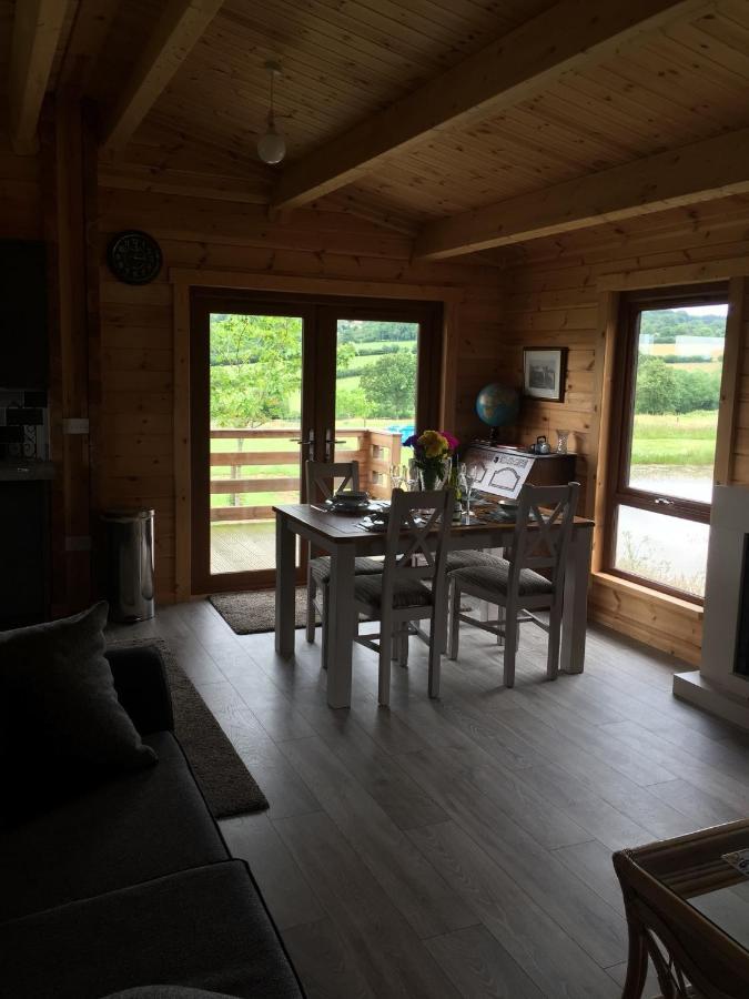 Redwood Lodge Ludlow Exteriör bild