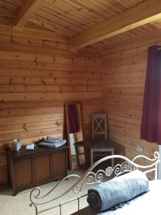 Redwood Lodge Ludlow Exteriör bild