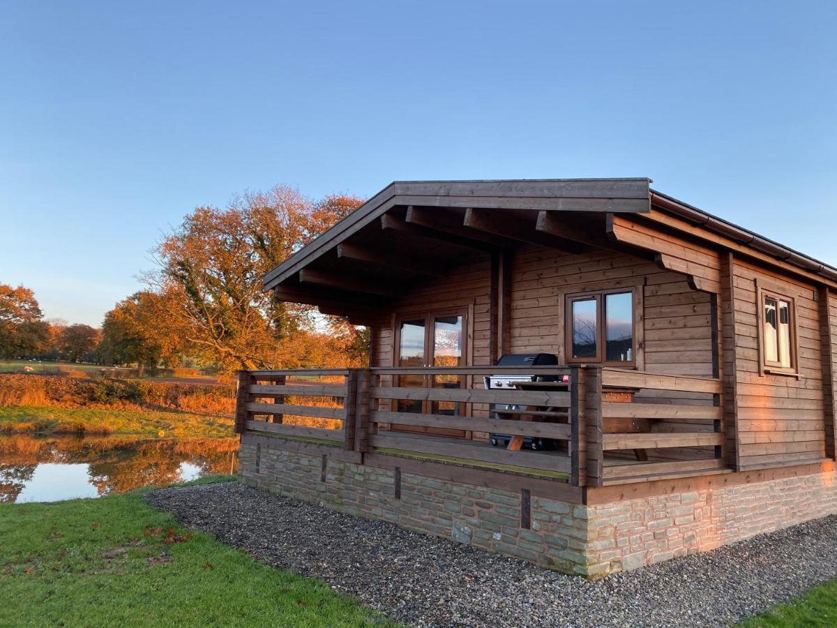 Redwood Lodge Ludlow Exteriör bild